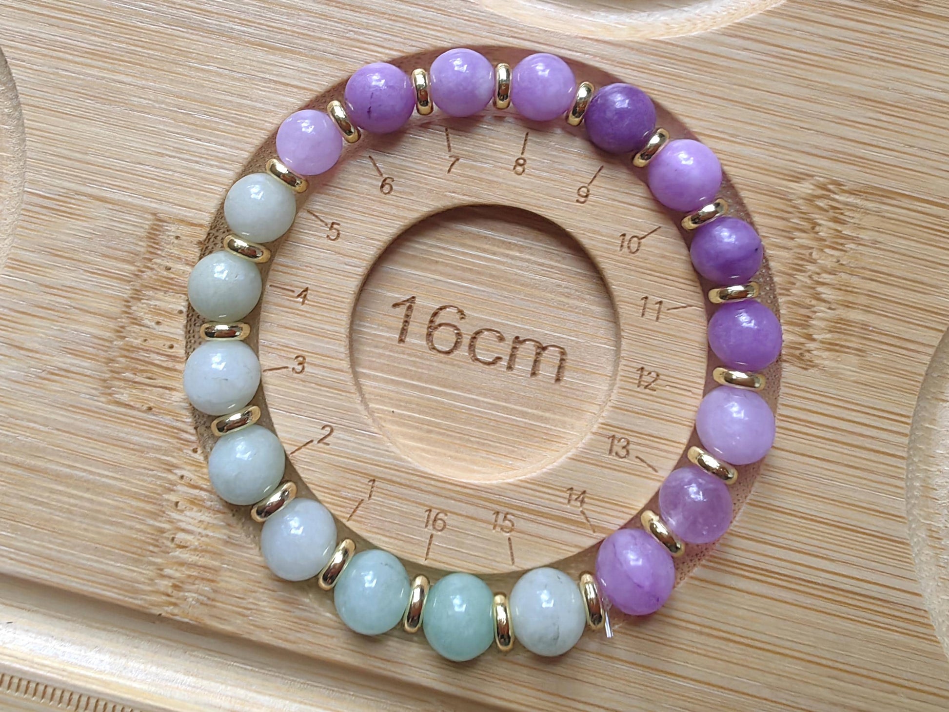 Jadeite Malaysia Natural Stones Bracelet with Golden Colored Parts